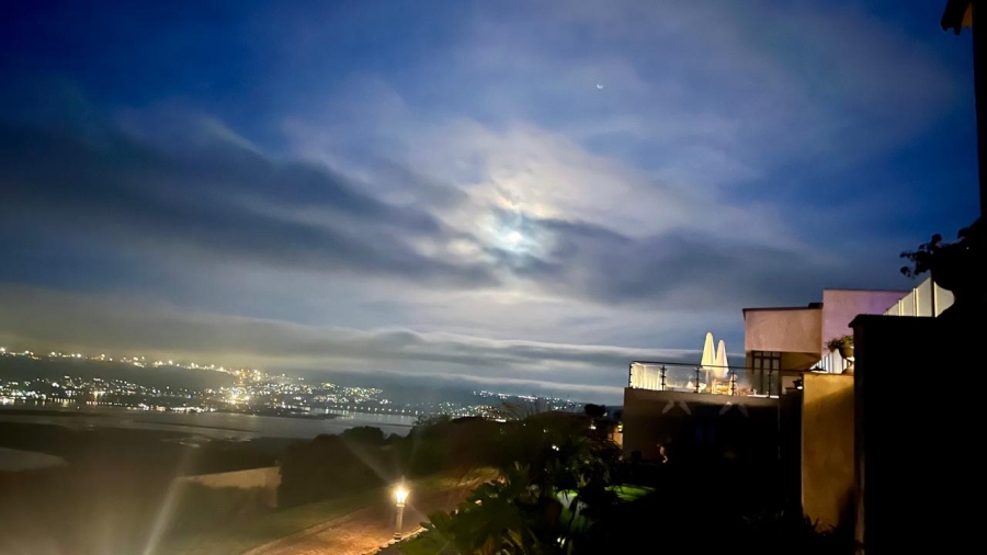 Commercial Property for Sale in Uitzicht Western Cape